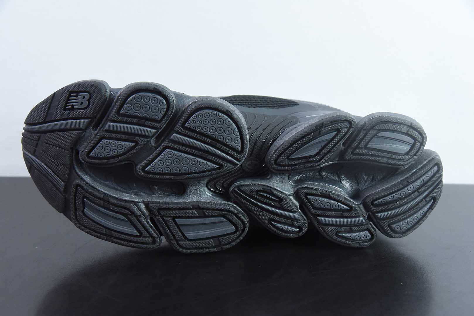 新百伦 New Balance NB U2000黑灰网面复古跑步鞋纯原版本 货号：U2000BAP