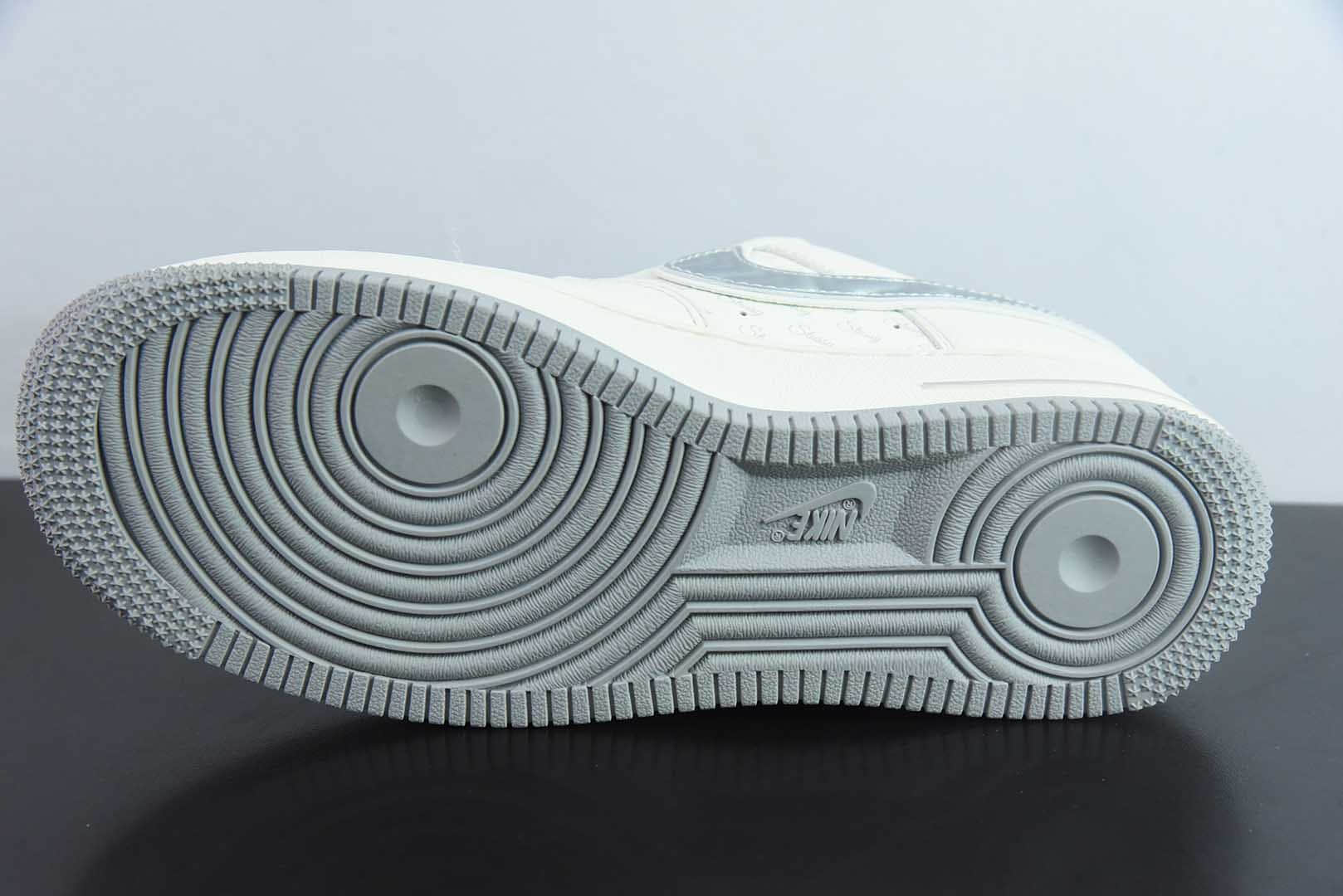 耐克Nike Air Force 1'07 Low 斯图西联名灰银勾空军一号低帮休闲运动板鞋纯原版本 货号：XX3168-209