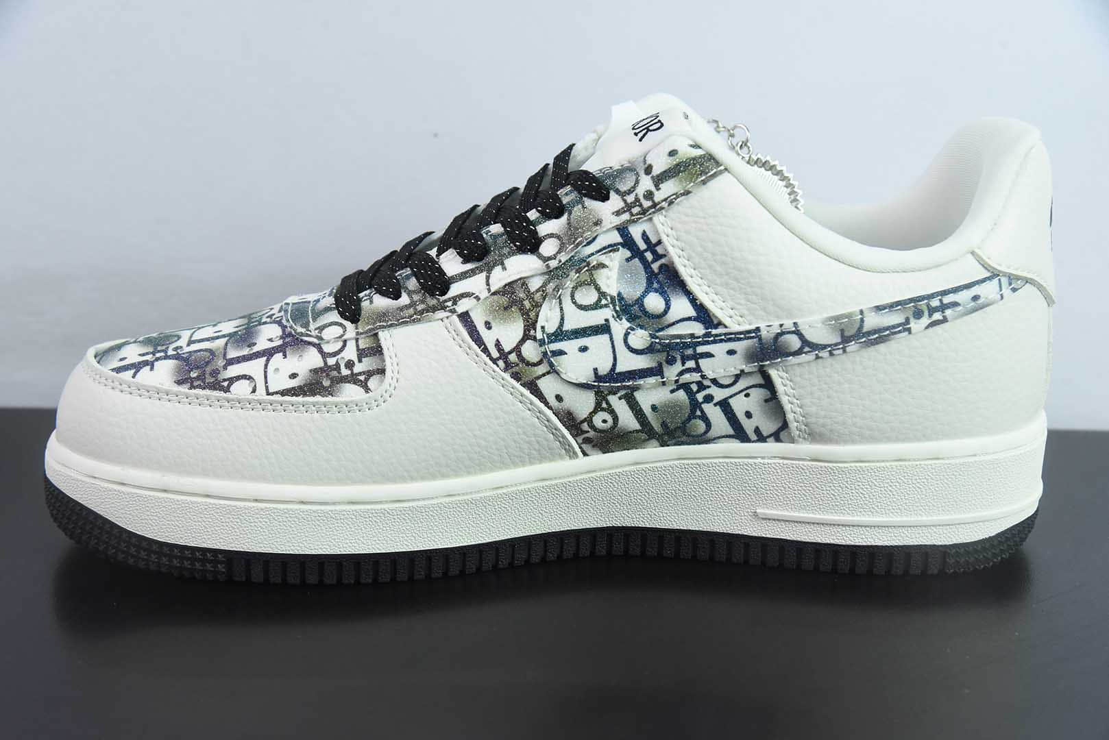 耐克Nike Air Force 1 '07 Low “迪奥联名灰色插花”空军一号低帮休闲板鞋纯原版本 货号：DF0188-064