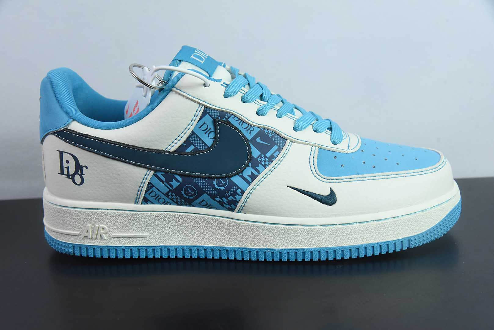 耐克Nike Air Force 1 AF1白蓝迪奥印花联名定制版空军一号低帮休闲板鞋纯原版本 货号：KK1988-088