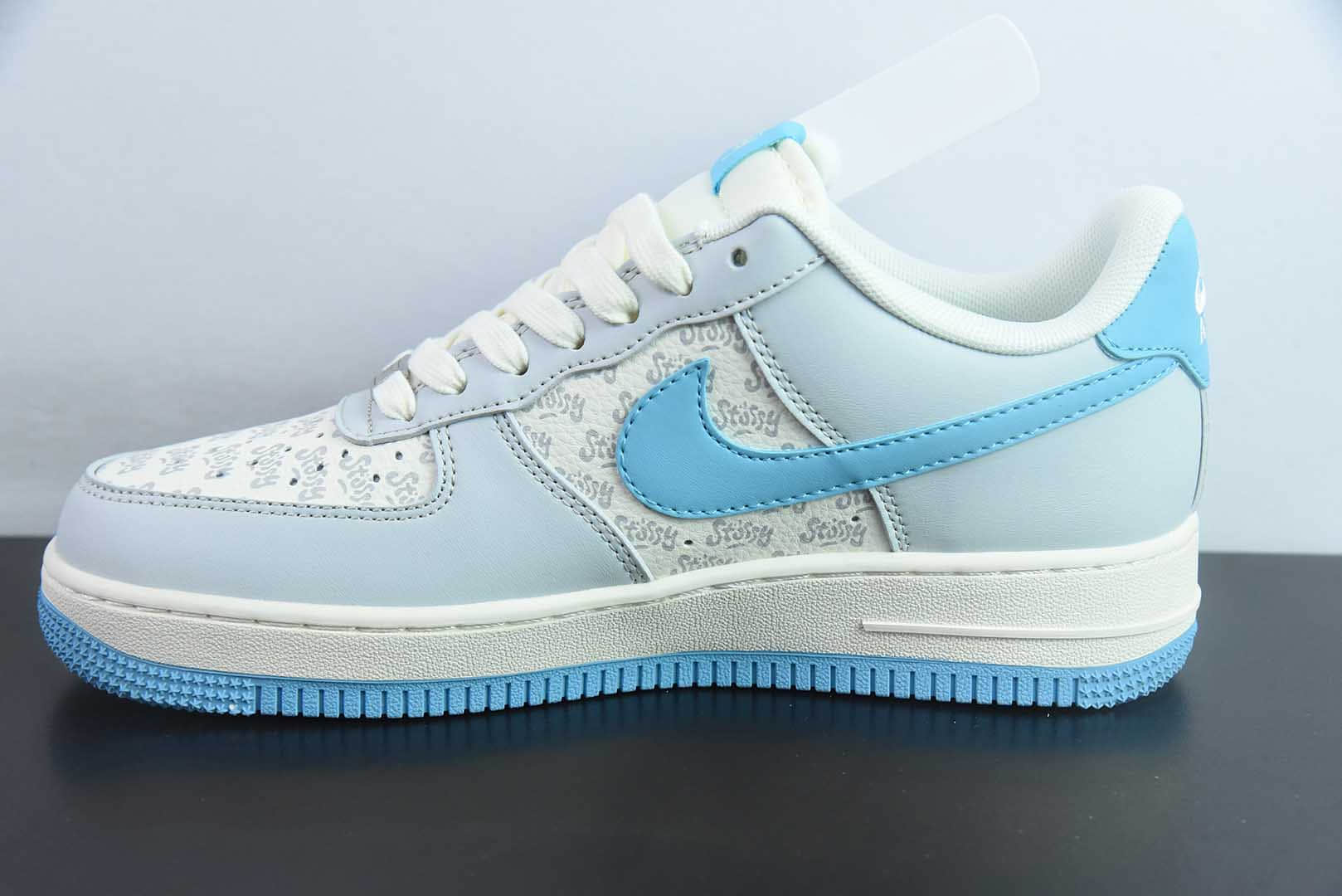 耐克Nike Air Force 1 '07 Low “斯图西联名荧光蓝印花”空军一号低帮休闲板鞋纯原版本 货号：JJ2508-717