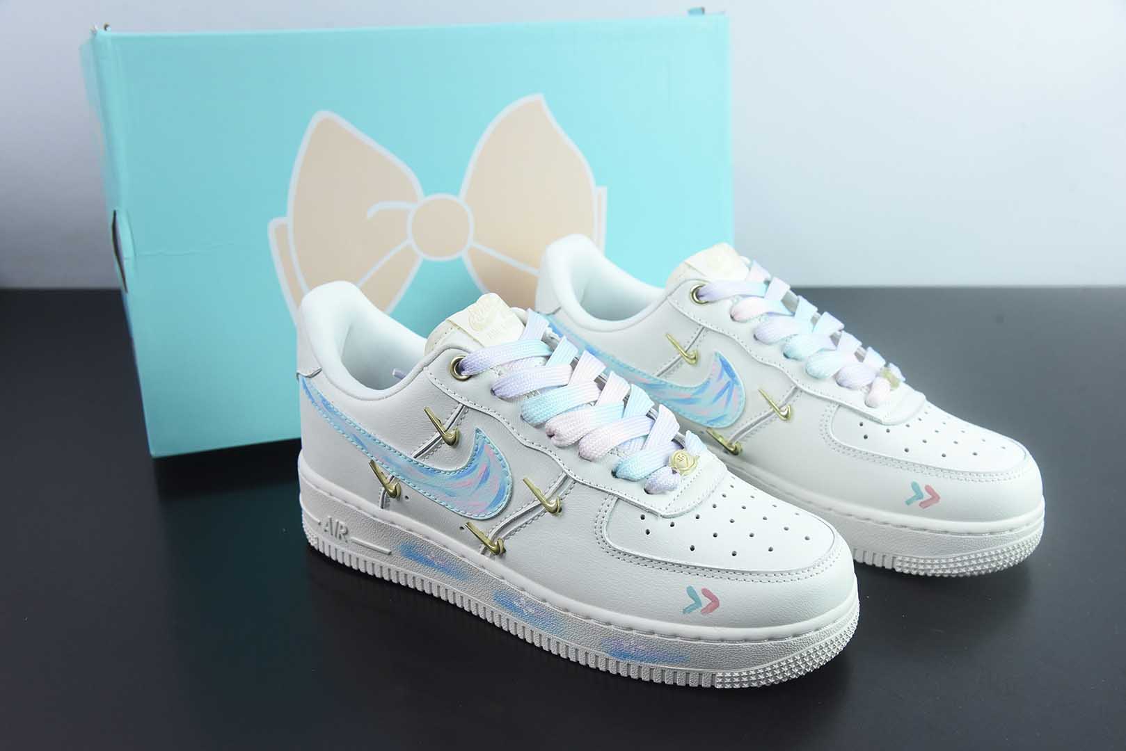 耐克Nike Air Force 1 Low 07 涂鸦白蓝粉四小勾空军一号定制休闲板鞋纯原版本 货号：FV3654-211