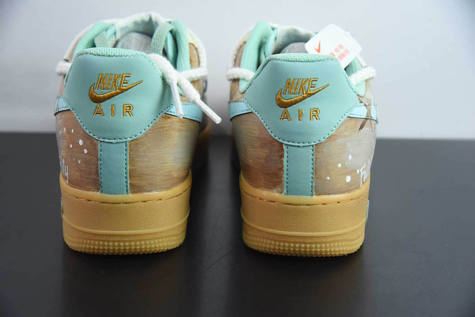 耐克Nike Air Force 1'07 Low Mint Bubble 手绘涂鸦薄荷气泡空军一号低帮休闲板鞋纯原版本 货号：XC2351-505