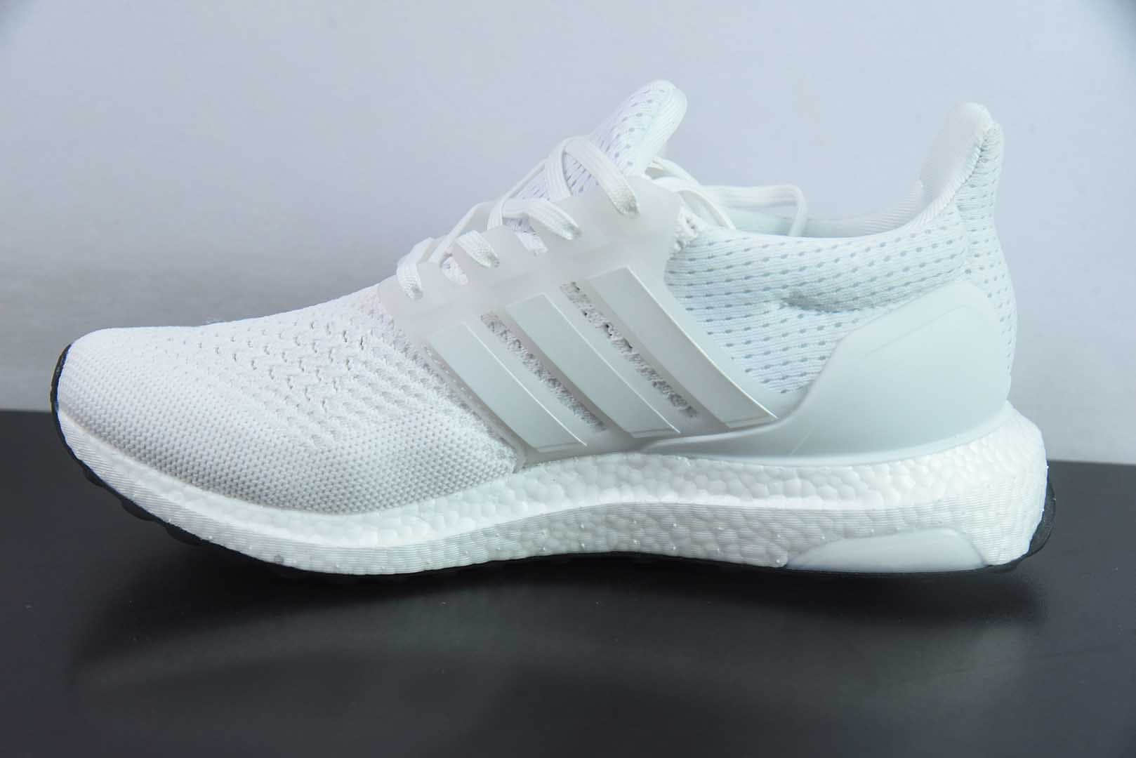 阿迪达斯 Adidas Ultra boost 1.0 UB初代纯白爆米花休闲运动套脚慢跑鞋纯原版本 货号：HQ4202
