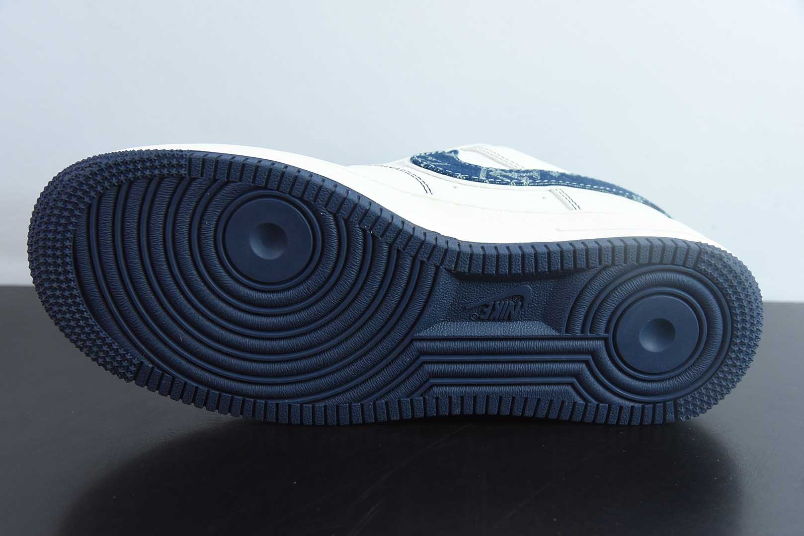 耐克Nike Air Force 1 '07 Low “LV联名黑线蓝牛仔”空军一号低帮休闲板鞋纯原版本 货号：YX5066-345