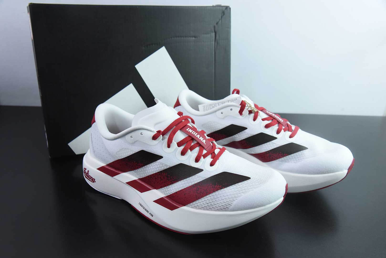 阿迪达斯Adidas Adizero Evo SL M 阿迪白红超轻透气缓震跑鞋纯原版本 货号：JQ4576