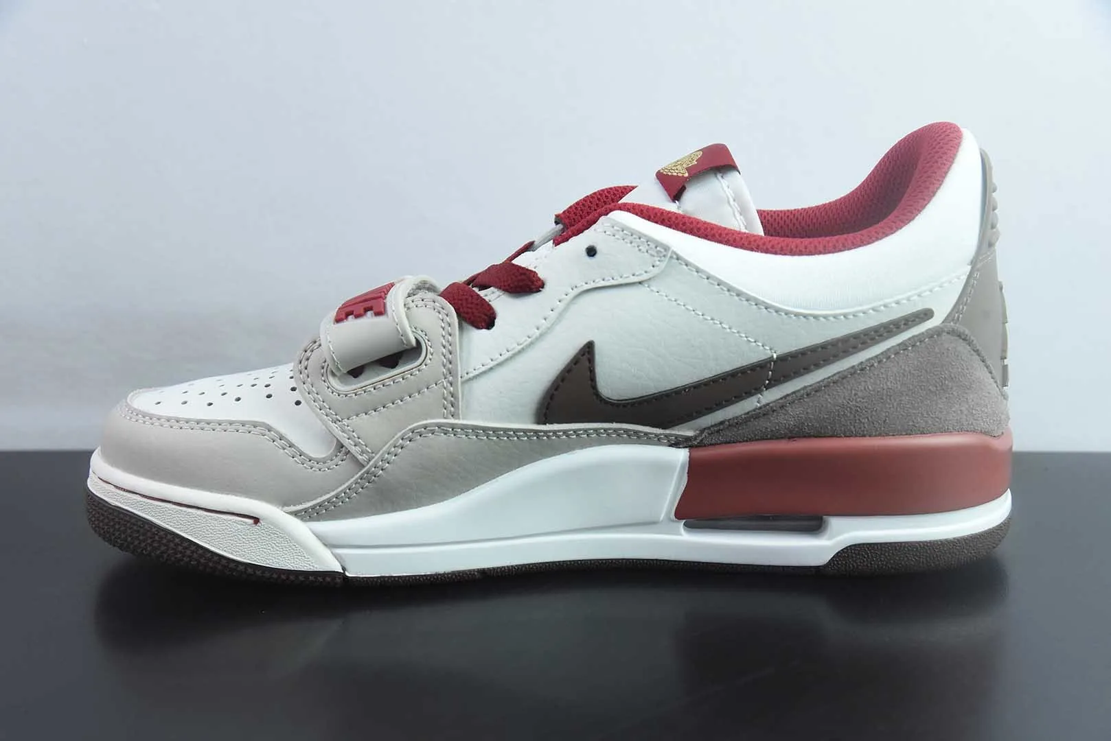 乔丹Air Jordan Legacy 312 Low AJ312马年限定米白红熊猫低帮复古篮球鞋纯原版本 货号：IQ9783-121