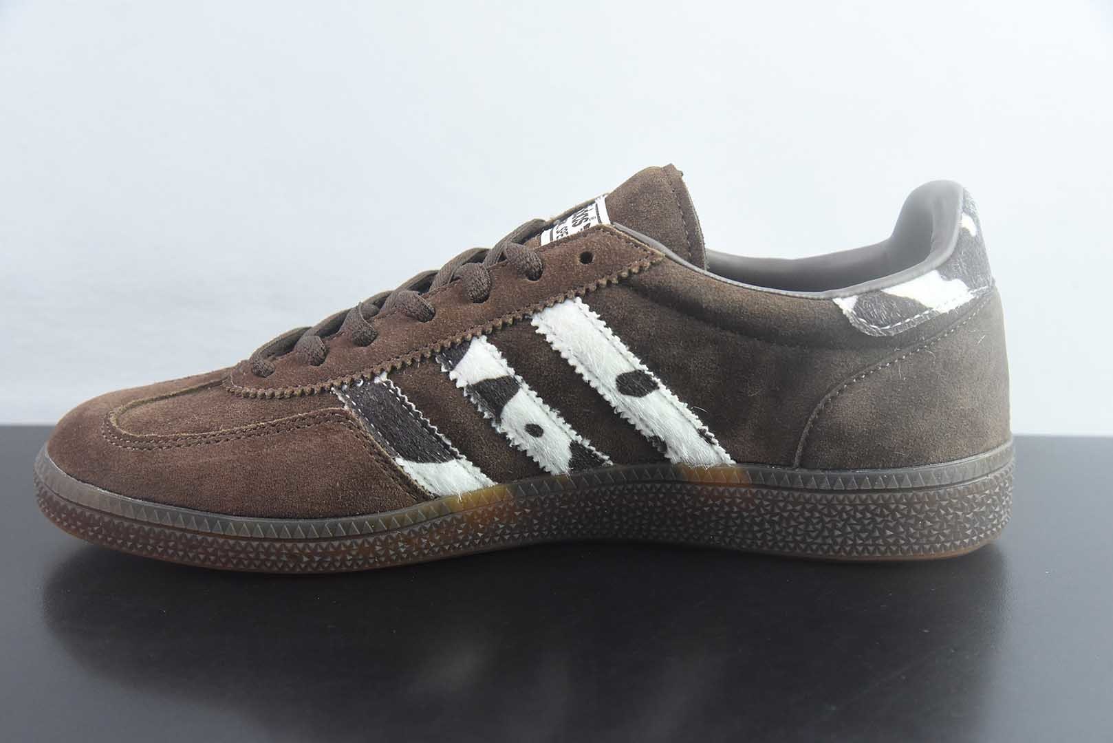 Adidas originals HANDBALL SPEZIAL 三叶草 德训 休闲运动板鞋/棕色 奶牛 KJ7422 纯原版本 实拍细节图