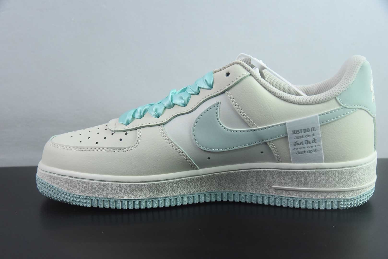 手绘涂鸦“青提奶豹”耐克 Nike Air Force 1  “Green Grape Leopard Pop”空军一号定制板鞋 纯原版本 货号：FB1839-112 实拍细节图