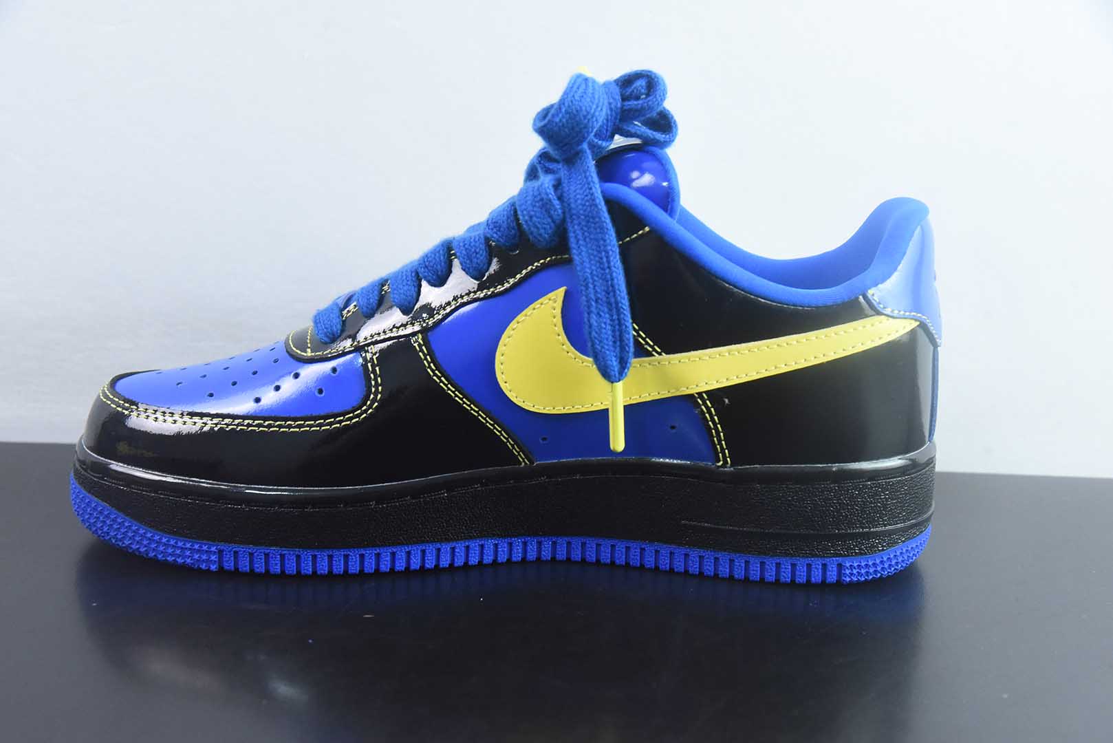 S2纯原版 空军一号af1 黑黄蓝 耐克 Nike  × Central Cee Air Force 1 Low SP 低帮 板鞋 货号：IQ1402-010 实拍细节图