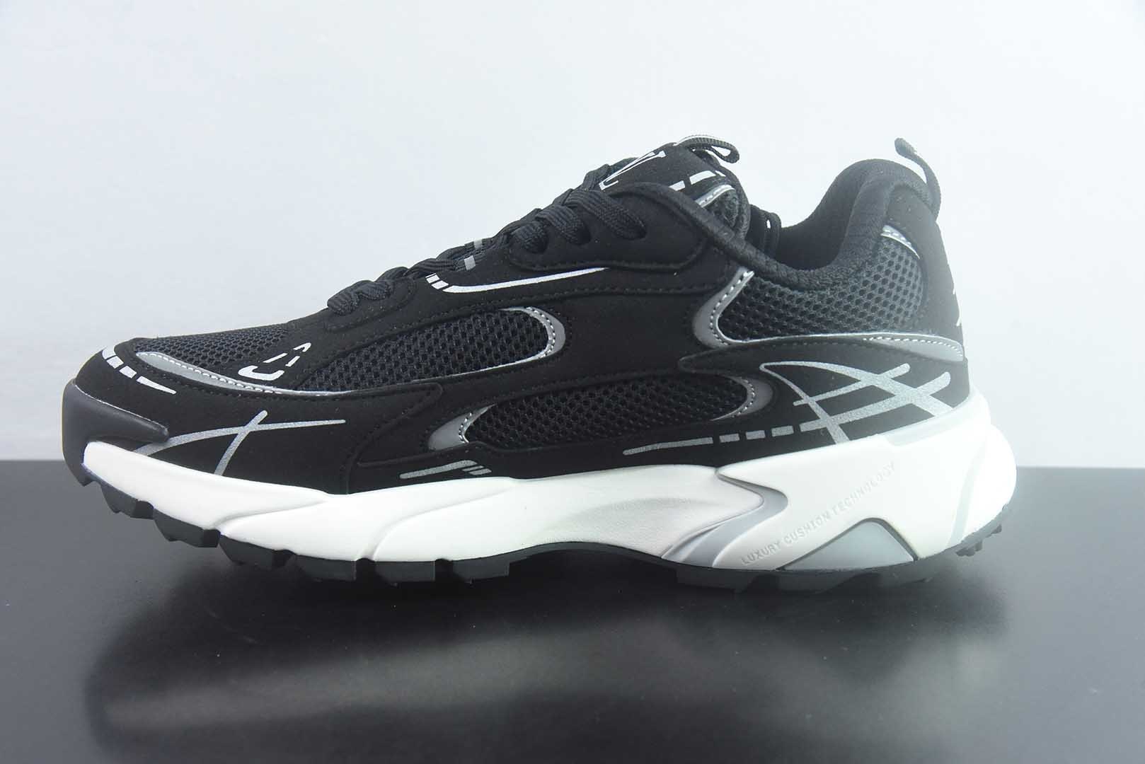 LOUIS VUITTON LV Tatic Runner 动感图案 厚底系带 低帮 生活休闲鞋 原装级高端礼盒+飞机盒+五件套配件+布袋 纯原版本 实拍细节图