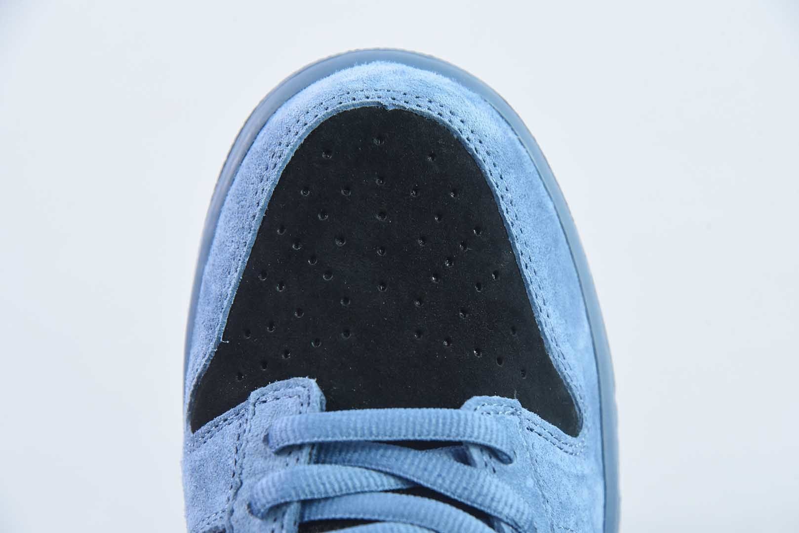 S2纯原耐克 Nike Dunk SB DUNK LOW PRO OG QS x Supreme 黑蓝 货号：HQ8487-400 实拍细节图