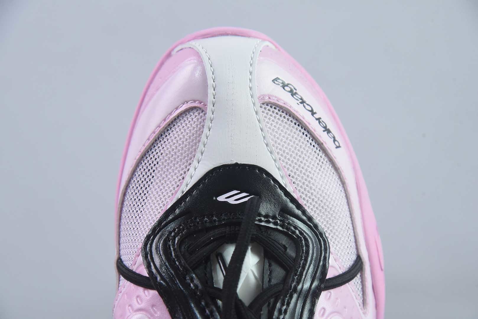 Balenciaga巴黎世家 25代Radar 圆头系带 做旧效果 纯原版本 货号：865704WSTE01011 实拍细节图