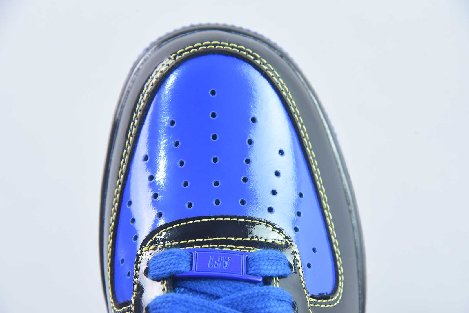 S2纯原版 空军一号af1 黑黄蓝 耐克 Nike  × Central Cee Air Force 1 Low SP 低帮 板鞋 货号：IQ1402-010 实拍细节图