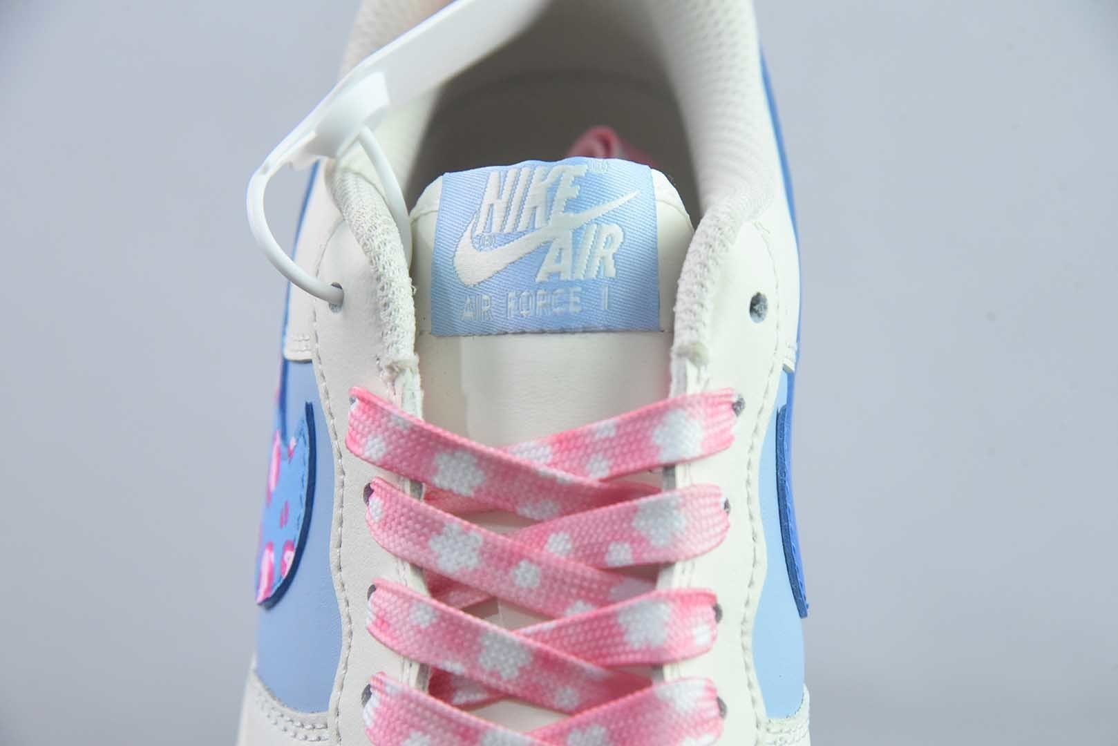 【定制版】手绘涂鸦“粉蓝泡泡”Nike Air Force 1  “Misty Isle Tide”空军一号定制板鞋 纯原版本 货号：DB3301-112 实拍细节图