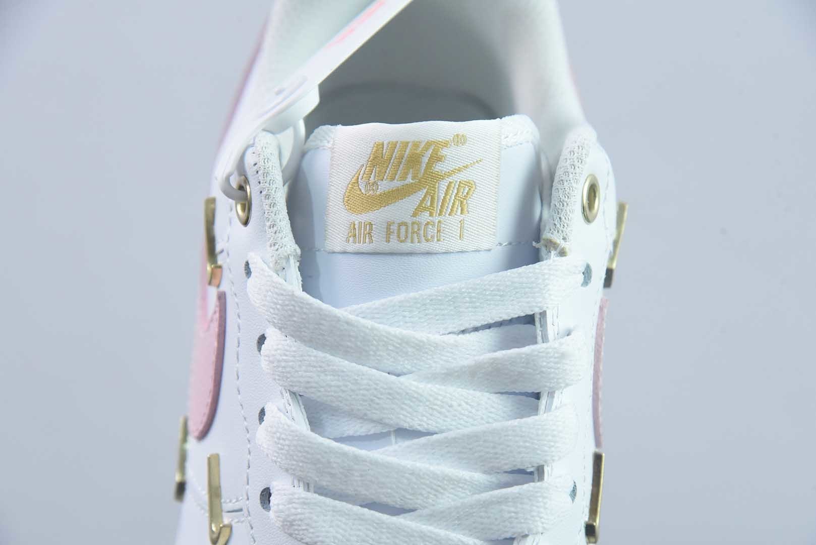 耐克 Nike Air Force 1'07 Low 二次元主题  空军一号低帮休闲板鞋 ZH0316-112 纯原版本 实拍细节图