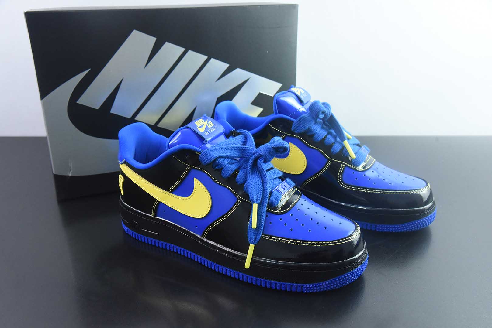S2纯原版 空军一号af1 黑黄蓝 耐克 Nike  × Central Cee Air Force 1 Low SP 低帮 板鞋 货号：IQ1402-010 主图