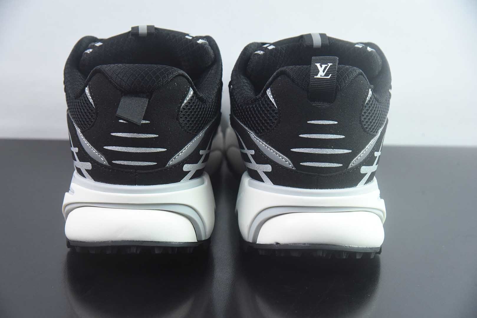 LOUIS VUITTON LV Tatic Runner 动感图案 厚底系带 低帮 生活休闲鞋 原装级高端礼盒+飞机盒+五件套配件+布袋 纯原版本 实拍细节图