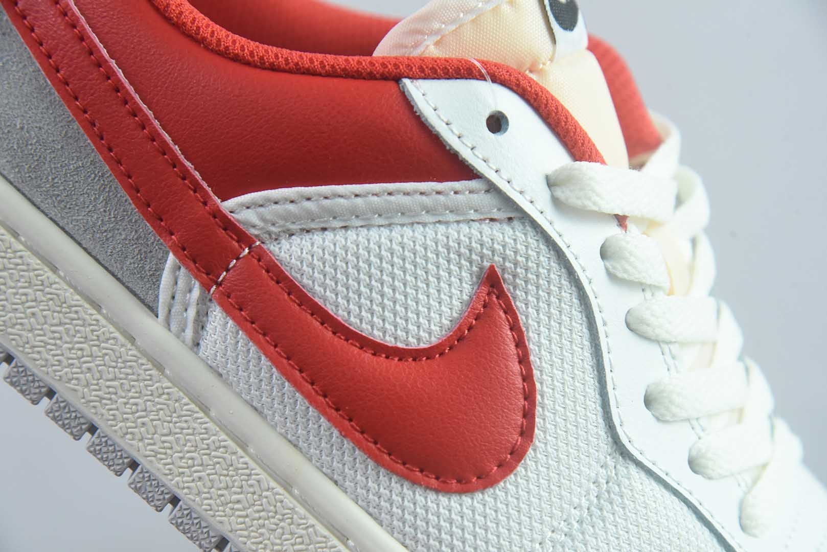 Air Jordan Skyline Low 天际线 经典百搭 耐克 复古低帮百搭休闲板鞋 纯原版本 货号：IM2055-102 实拍细节图