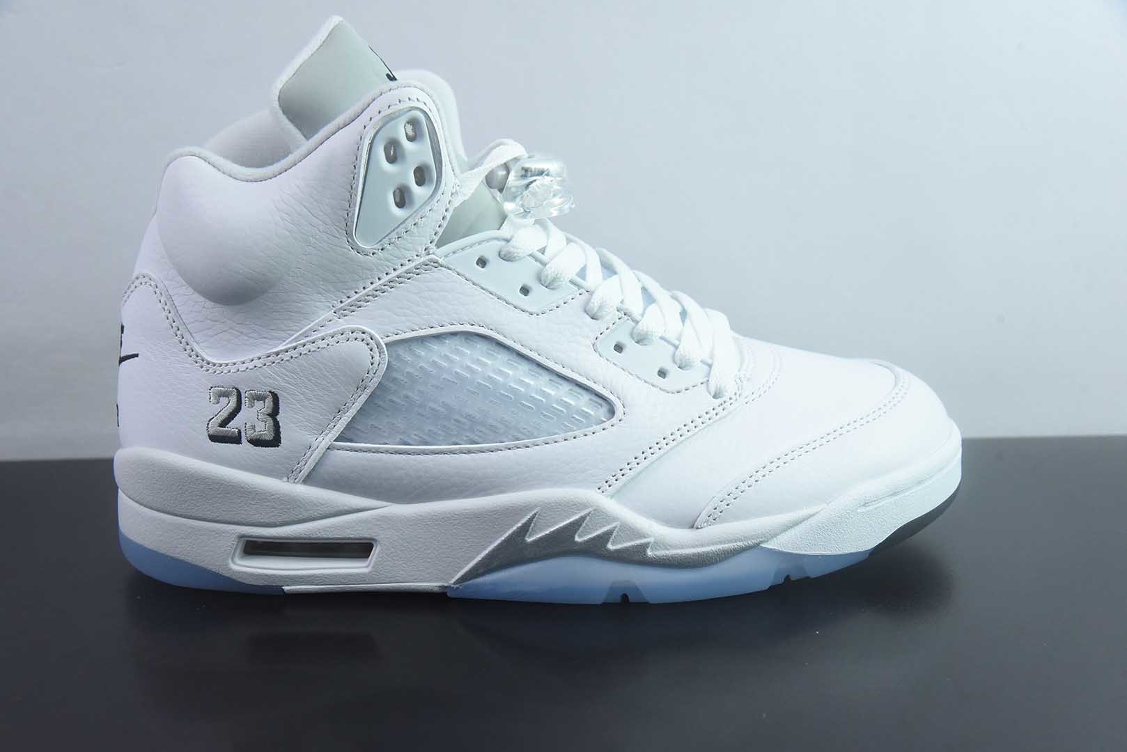 Jordan 乔丹 Air Jordan 5 舒适贴合 复古篮球鞋 男款 货号:HQ7978-103 白银 纯原版本 实拍细节图