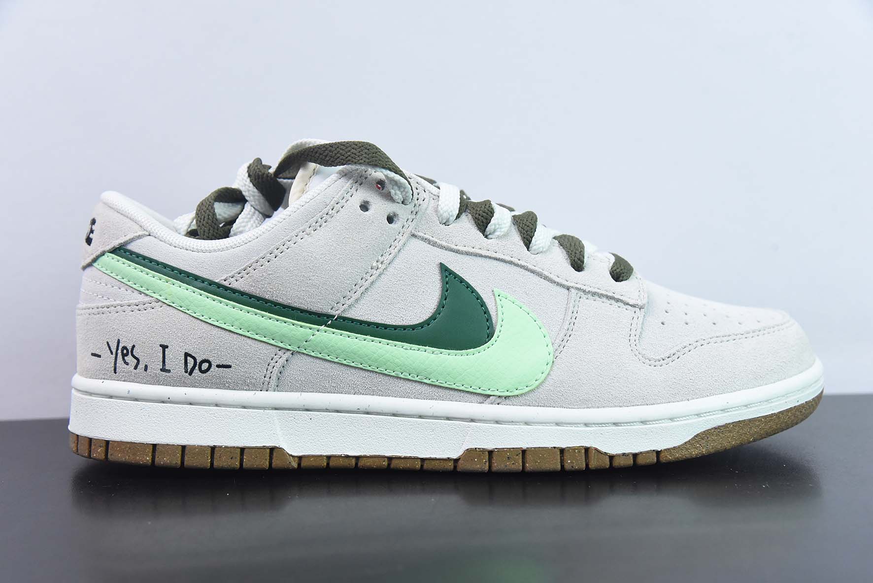 耐克 Nike SB Dunk Low "85" 草绿双勾 SB低帮运动休闲板鞋 货号：DO9457-141纯原版本 实拍细节图