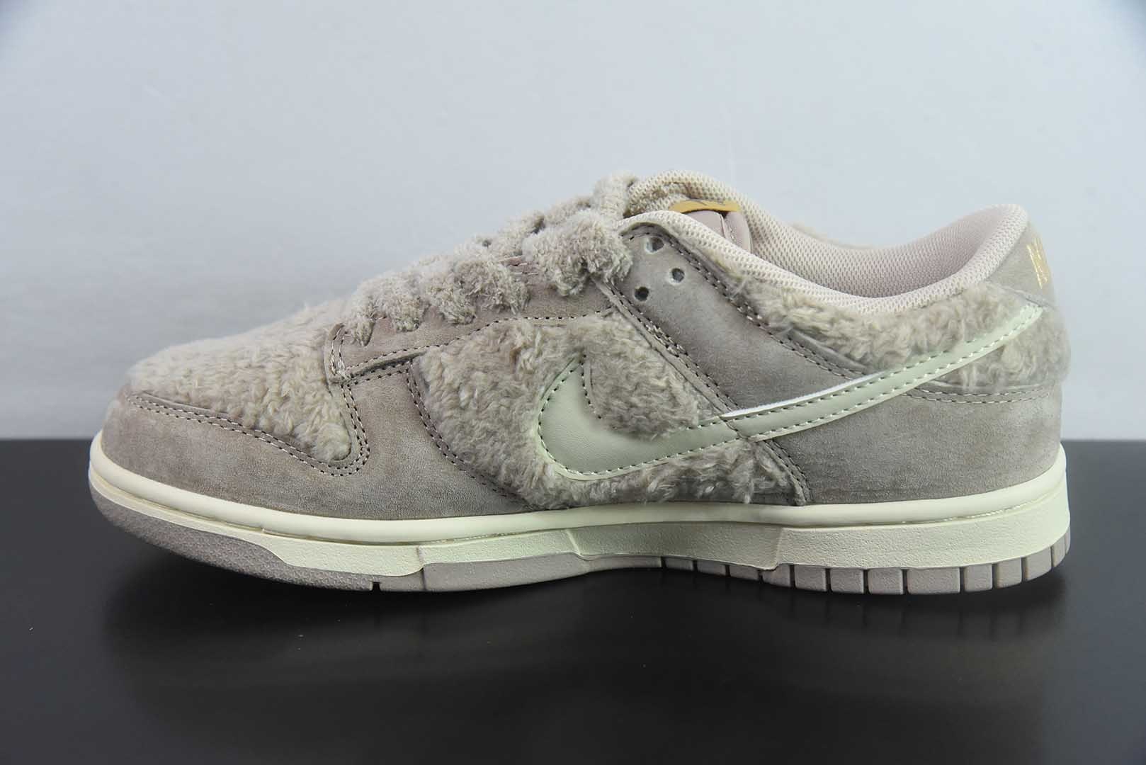 耐克 Nike SB Dunk Low x Labubu 拉布布联名   纯原版本 实拍细节图