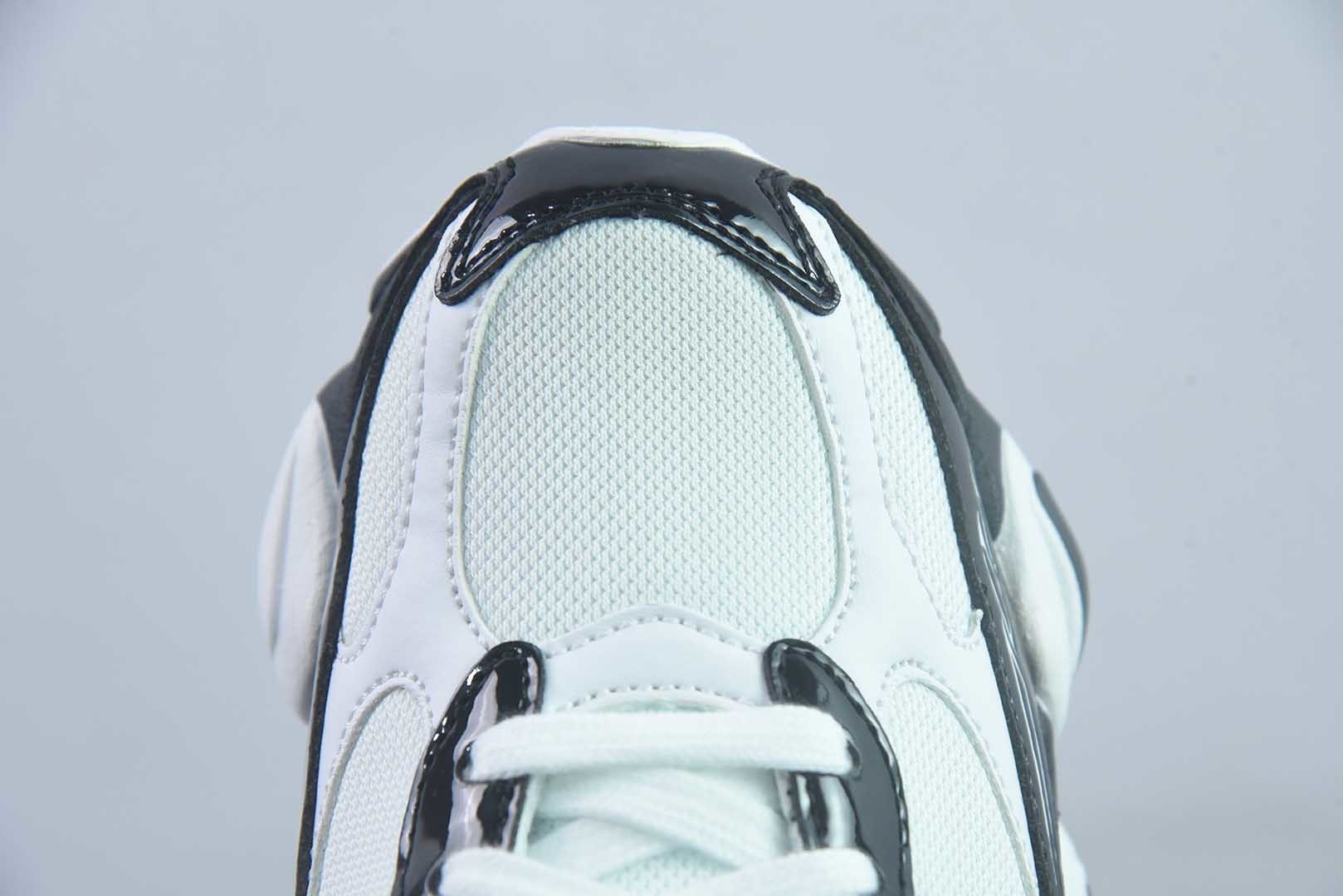 新百伦 New Balance 联名款 复古休闲运动慢跑鞋 U906076M 纯原版本 货号：NB9060 实拍细节图