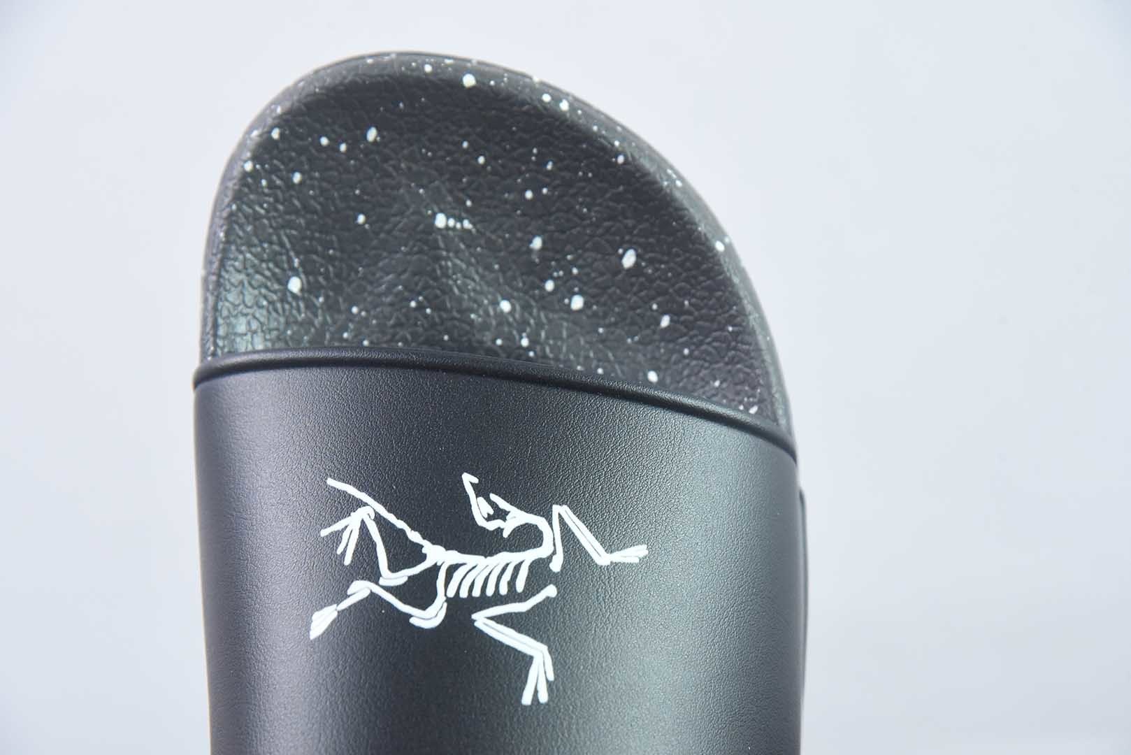 Arcteryx Slipper PRO M 始祖鸟一字拖鞋 泼墨街头潮牌沙滩拖鞋 纯原版本 实拍细节图