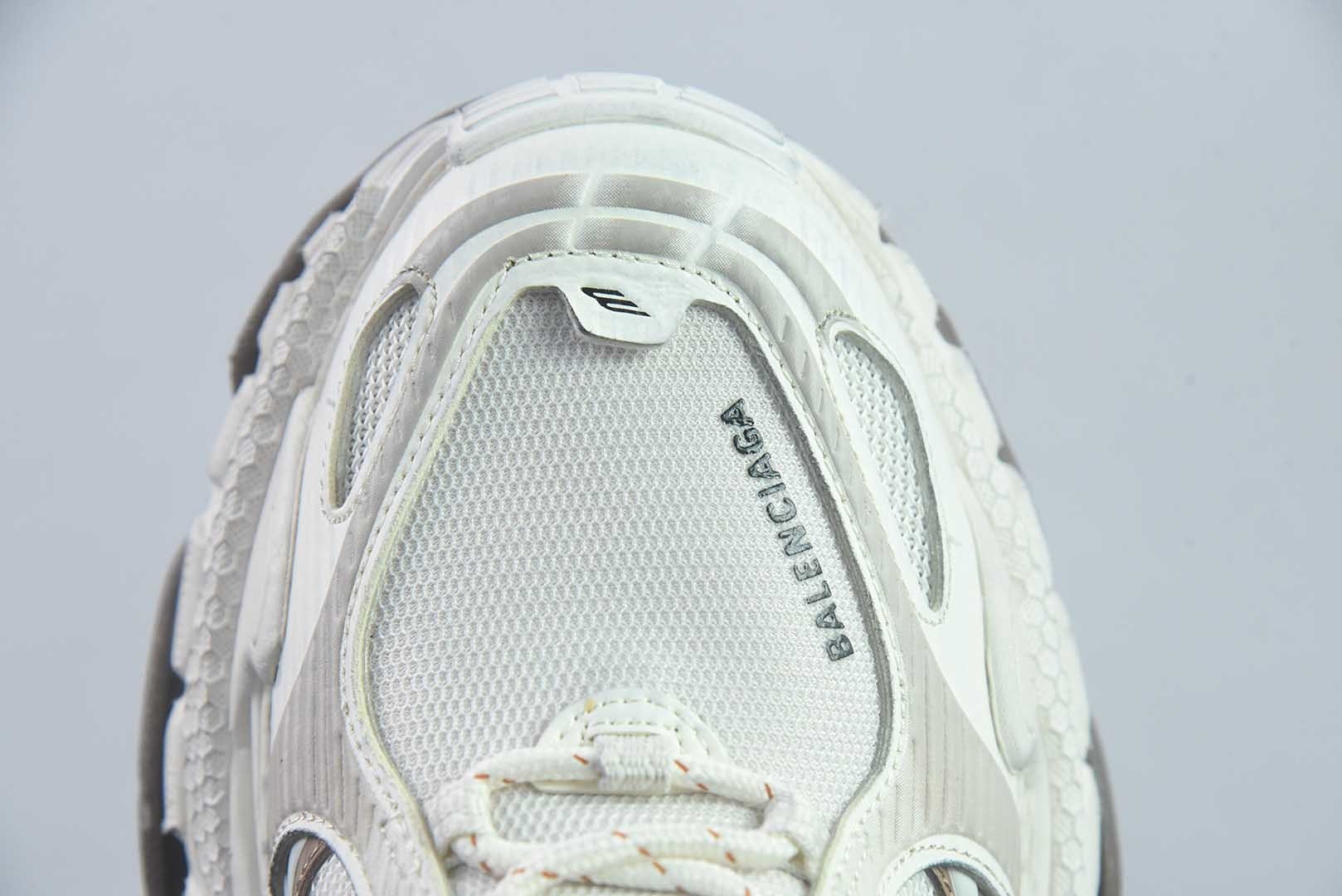 OK版Balenciaga 巴黎世家 二十四代 Triple S .2Gradient 厚底系带低帮老爹鞋 货号:865849-WTRS2-2290 纯原版本 实拍细节图