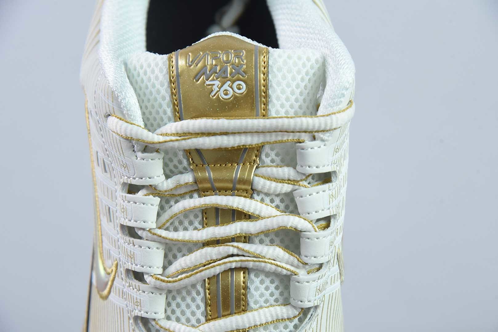 耐克 Nike Air Vapormax 360 全掌大气垫透气跑步鞋 纯原版本 货号:CK9670-101 实拍细节图