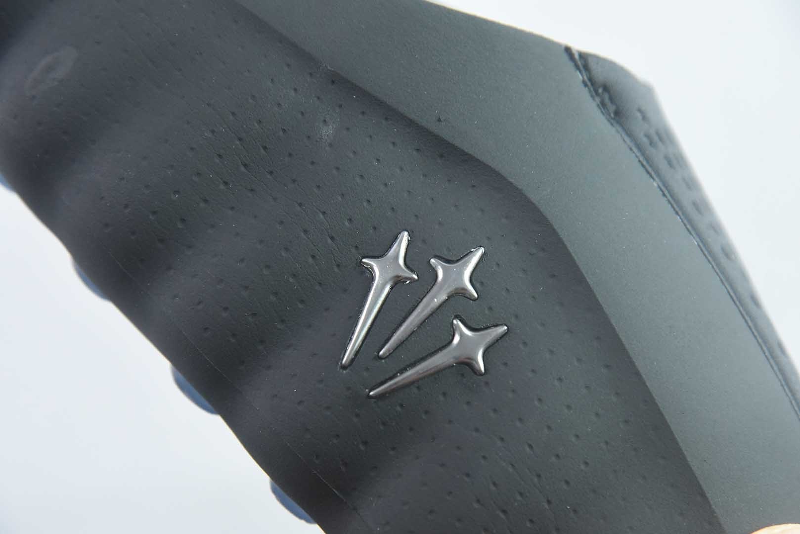 S2纯原版本NOCTA x 耐克 NIKE MIND 001 Drake热卖 克罗心 黑色 纯原版本 货号：HY5028-200 实拍细节图