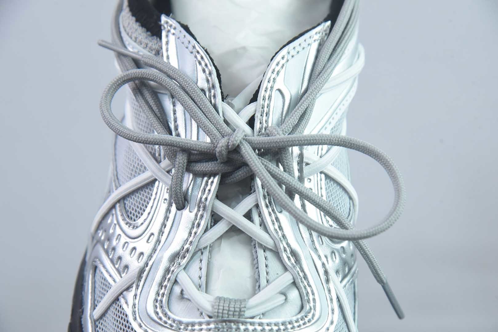 Balenciaga巴黎世家 25代Radar 圆头系带 做旧效果 纯原版本 货号：865704WSTE01011 实拍细节图