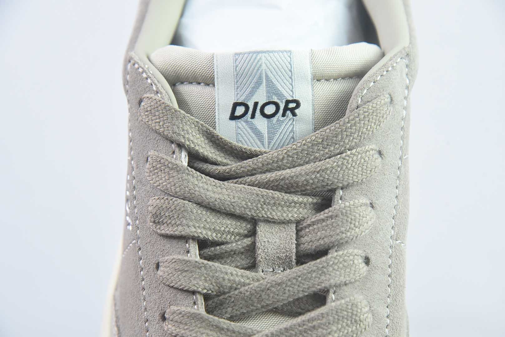 X1版本东莞纯原 Dior 迪奥B101 德训休闲时装板鞋 全灰麂皮款 实拍细节图