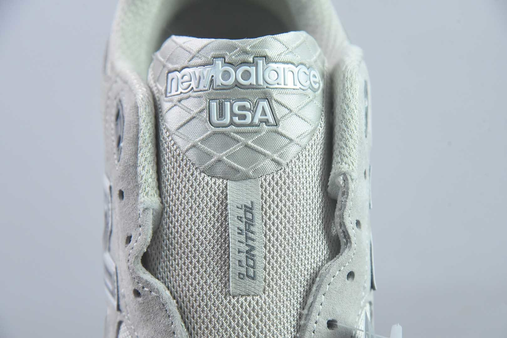 新百伦 New Balance × KITH NB 990 V3 舒适贴合跑步鞋 男女同款 米灰 货号:米灰U990KT3 纯原版本 实拍细节图
