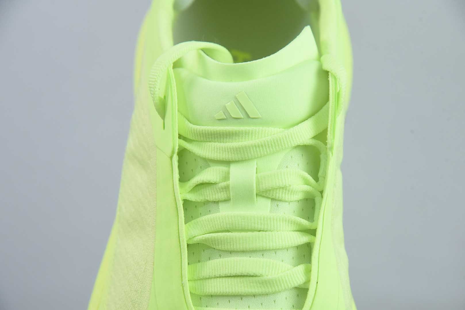 阿迪达斯 Adidas ULTRABOOST EDGE M 缓震运动休闲轻便透气跑步鞋 纯原版本 货号：KI4412 实拍细节图