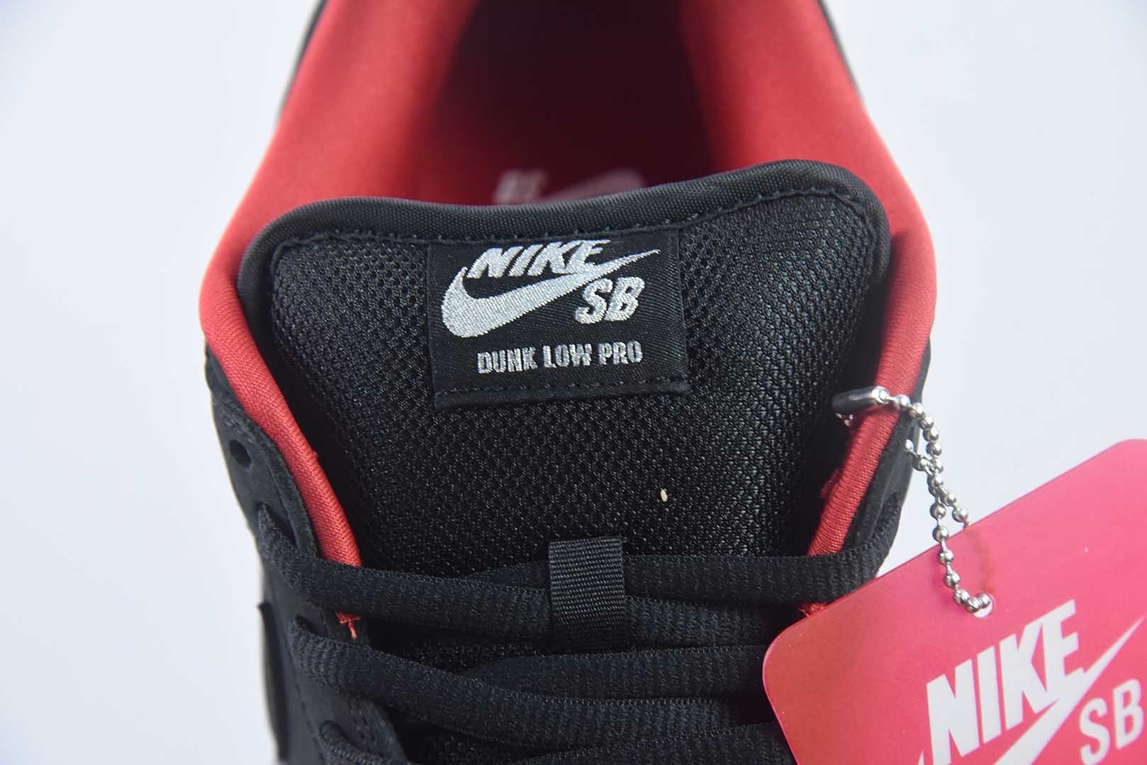 S2纯原耐克 Nike Dunk SB DUNK LOW PRO OG QS x Supreme 黑红 货号：HQ8487-001 实拍细节图