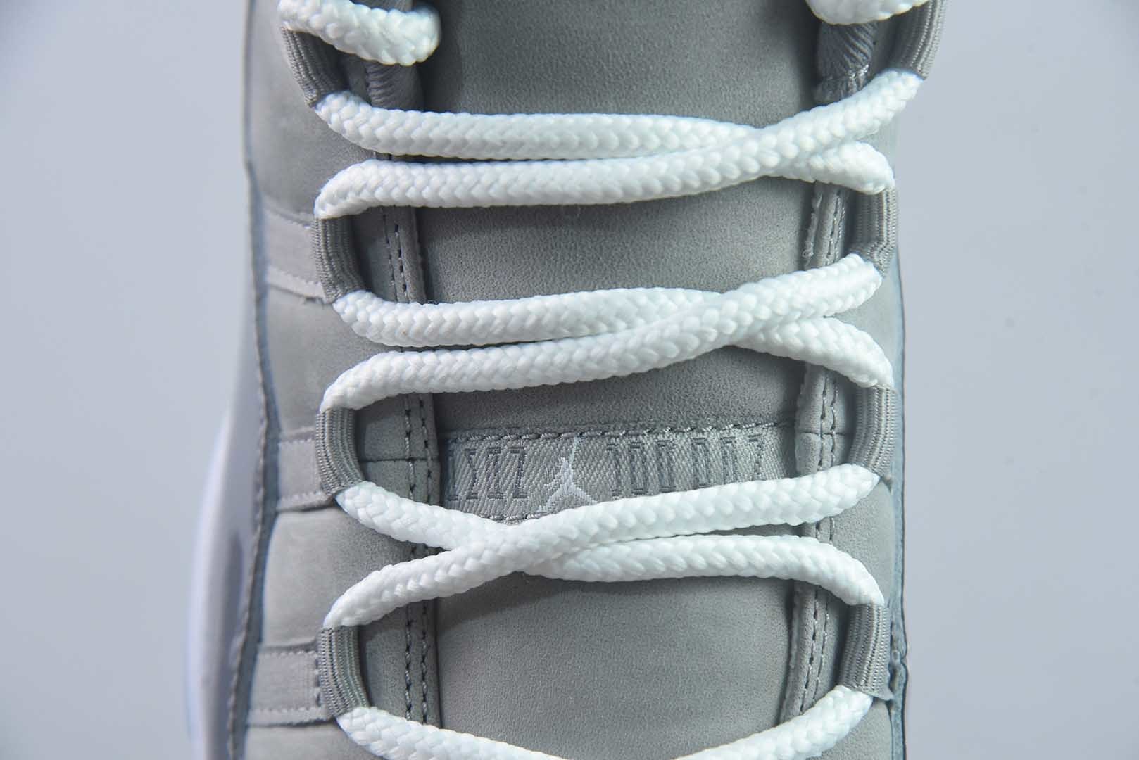 AJ11,Tinker Hatfield 于1995年操刀的里程碑之作,陪伴乔丹95-96赛季复出夺冠、写下72胜10负神话,被鞋圈奉为“正代天花板”。 纯原版本 货号:CT8012-005 实拍细节图