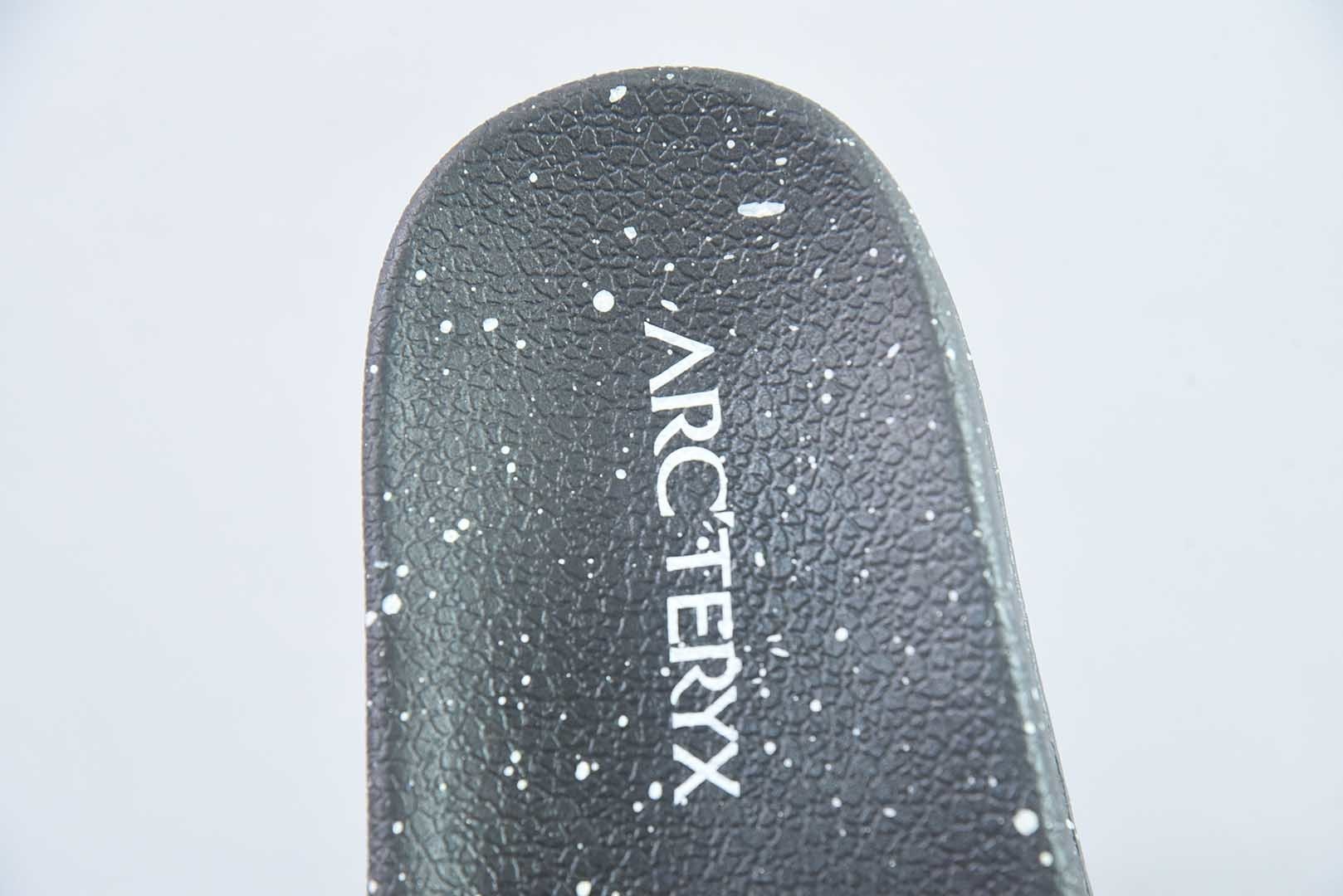 Arcteryx Slipper PRO M 始祖鸟一字拖鞋 泼墨街头潮牌沙滩拖鞋 纯原版本 实拍细节图