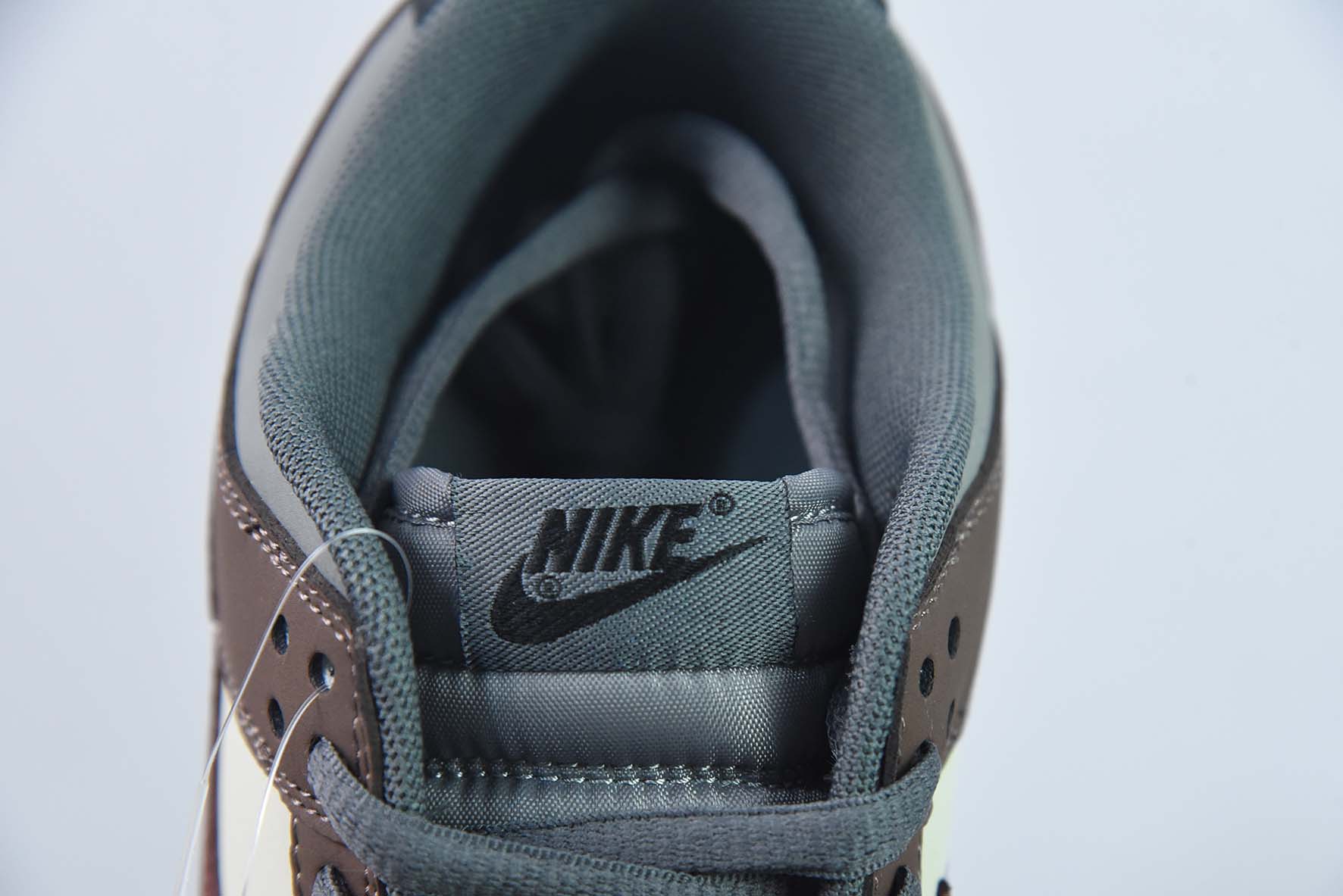 tomo Katsuhiro x 耐克 Nike SB Dunk Low "Steamboy OST" 大友克洋联名货号:DD0302-956纯原版本 实拍细节图
