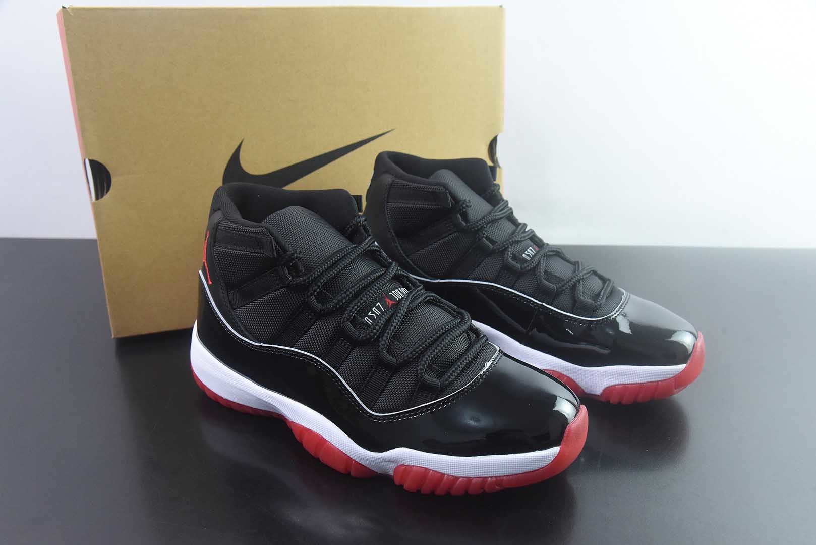 AJ11,Tinker Hatfield 于1995年操刀的里程碑之作,陪伴乔丹95-96赛季复出夺冠、写下72胜10负神话,被鞋圈奉为“正代天花板”。 纯原版本 货号:378037-061 主图