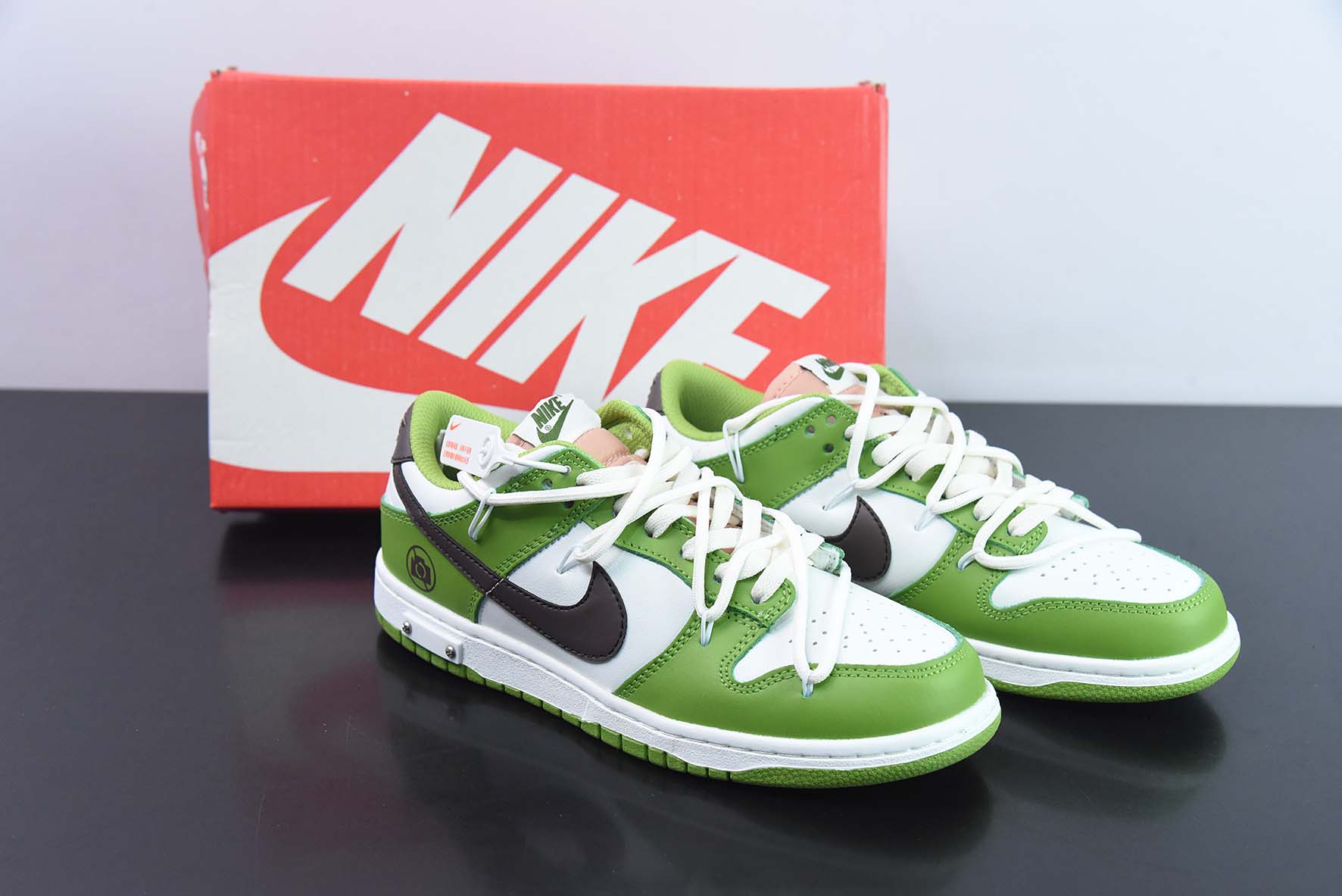 耐克 Nike SB Dunk Low 解构抽绳低帮 绑带 白绿色 印花 货号：DV9108 711-69纯原版本 主图