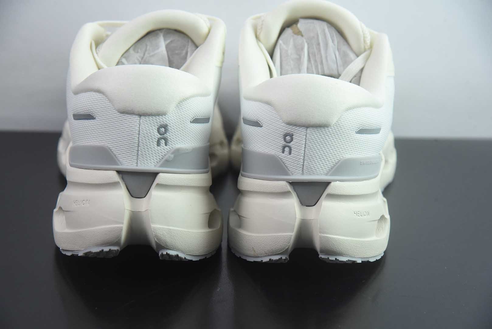 On昂跑 Cloudrunner 3 舒适防滑耐磨 休闲运动跑鞋 纯原版本 货号:3MG10071536 实拍细节图