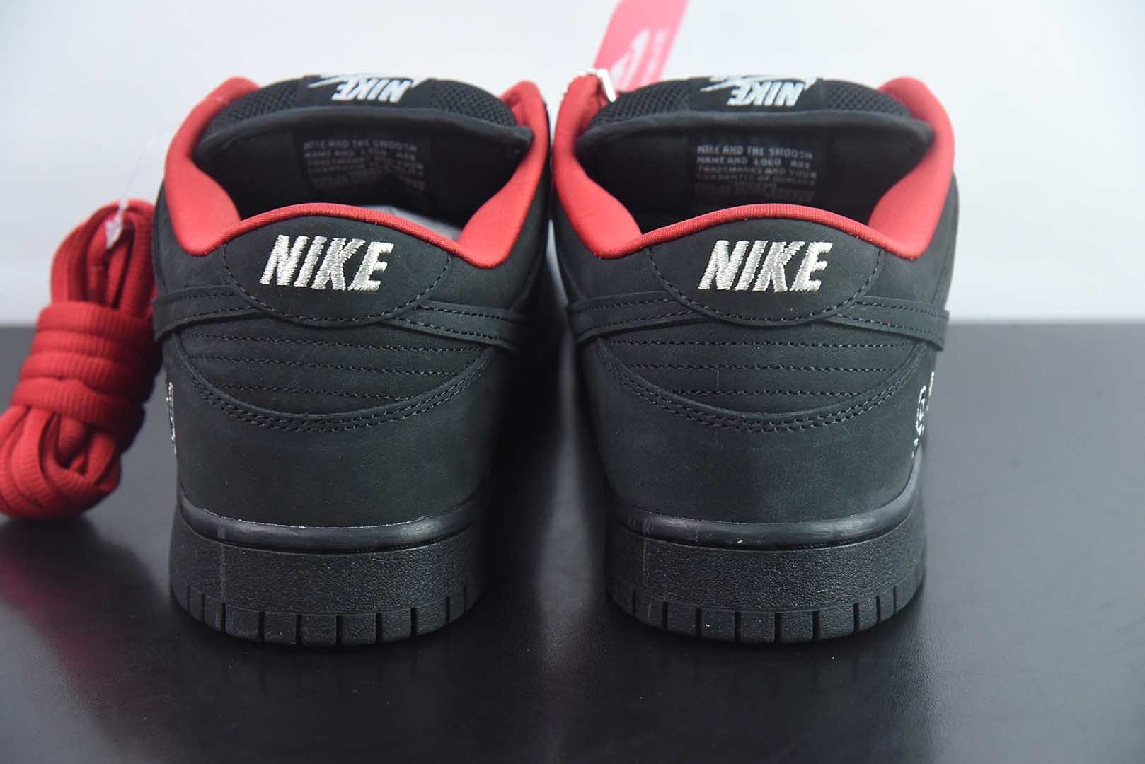 S2纯原耐克 Nike Dunk SB DUNK LOW PRO OG QS x Supreme 黑红 货号：HQ8487-001 实拍细节图