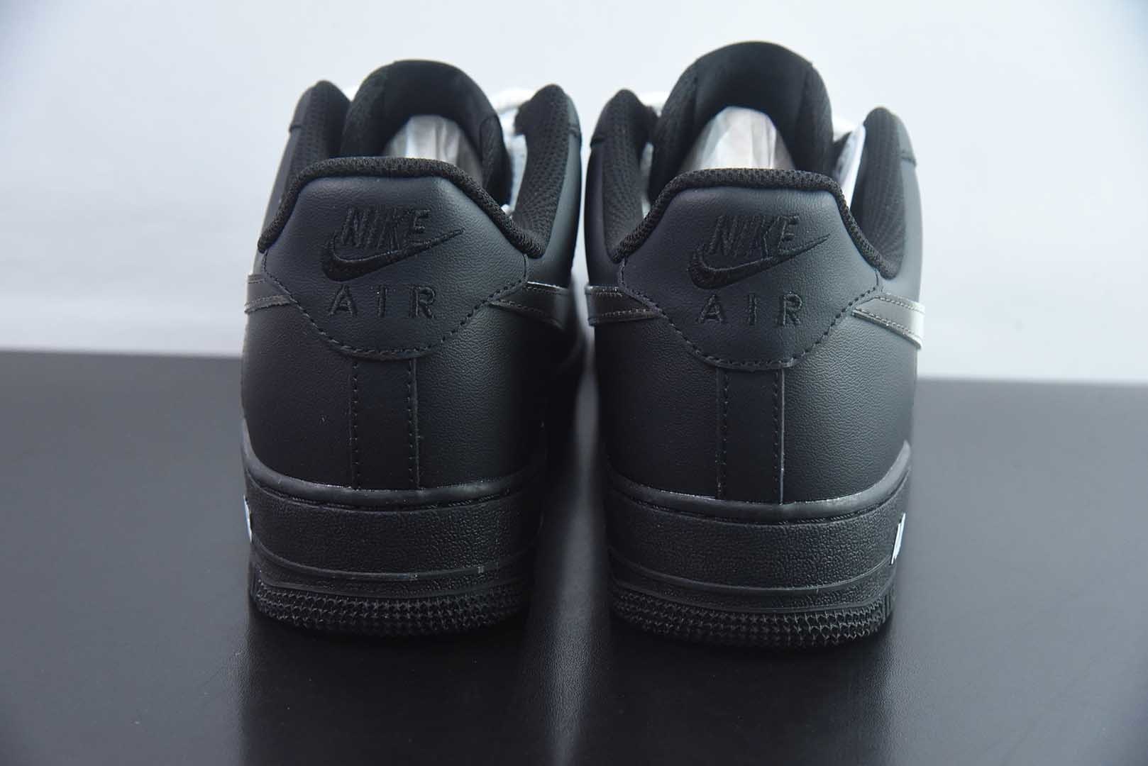 耐克 Nike Air Force 1'07 Low 二次元主题 黑白勾 空军一号低帮休闲板鞋 货号：ZH0316-100纯原版本 实拍细节图