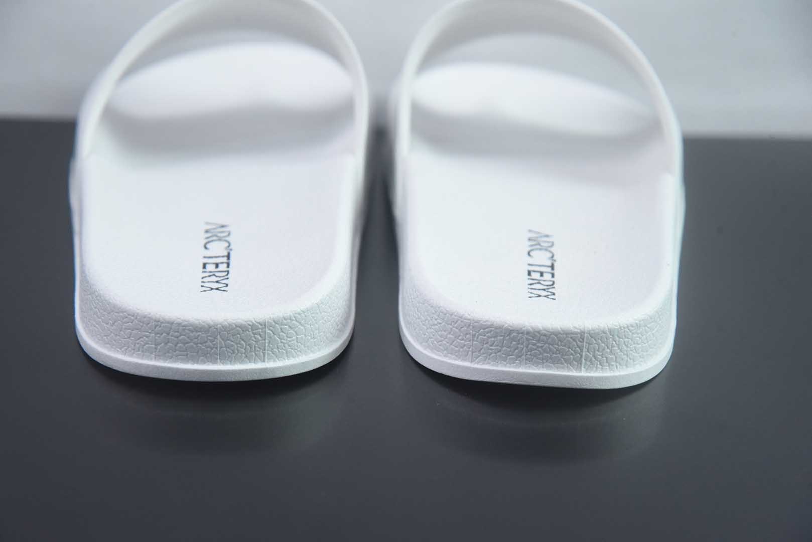 Arcteryx Slipper PRO M 始祖鸟一字拖鞋 泼墨街头潮牌沙滩拖鞋 纯原版本 实拍细节图