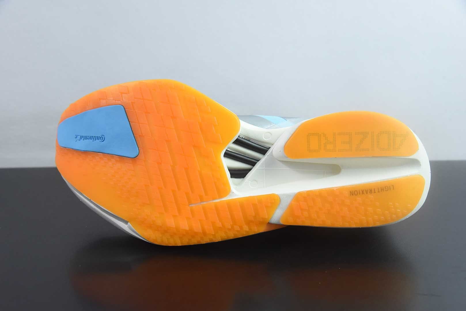 Adidas Adizero Adios Pro 4M 阿 纯原版本 货号:KH6360 实拍细节图