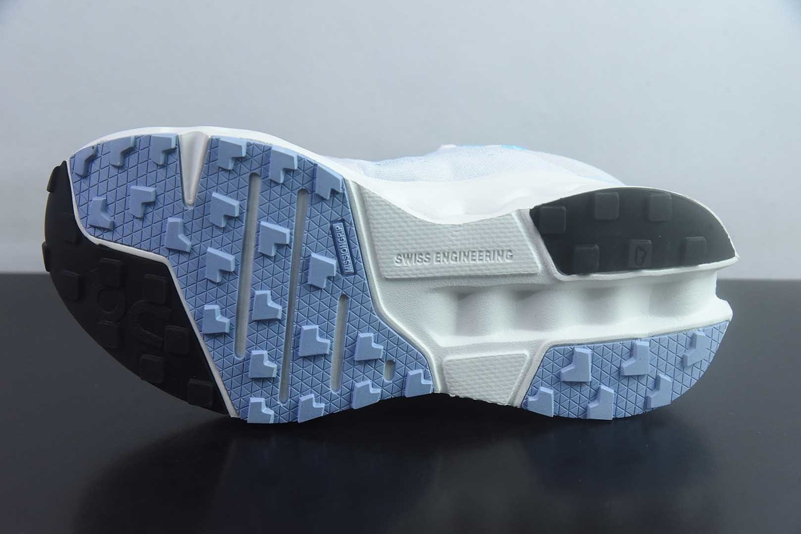 On昂跑 Cloudsurfer 2 舒适柔软 休闲跑步鞋 纯原版本 实拍细节图