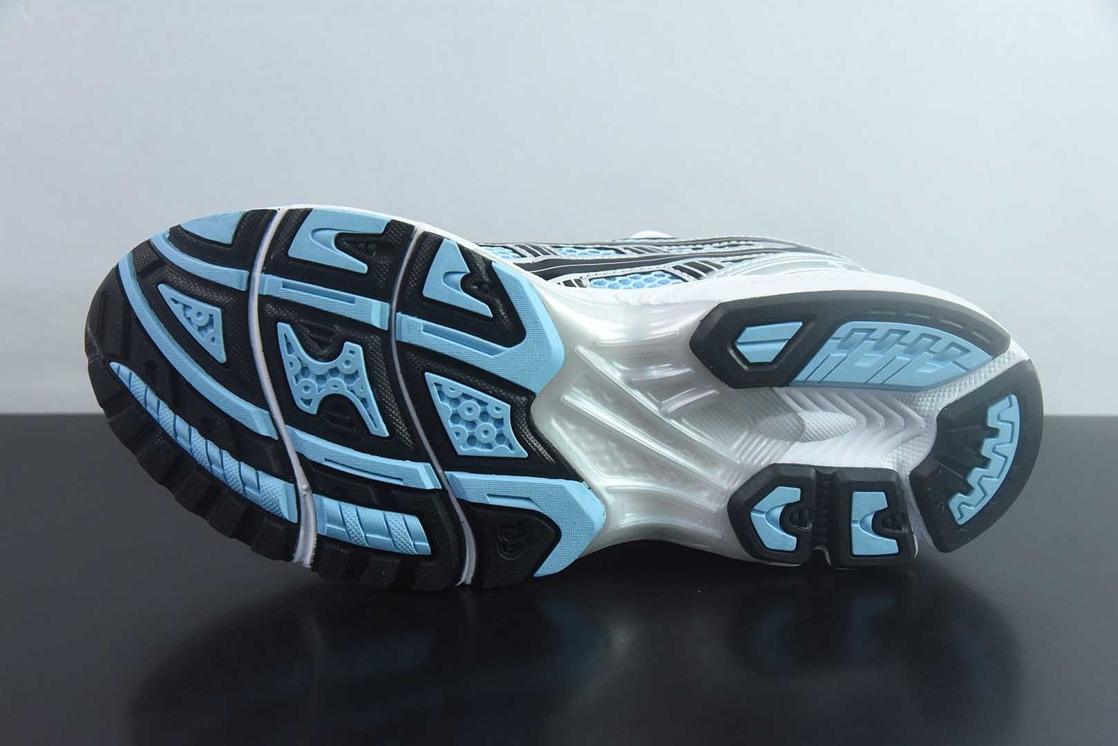 总裁纯原 Asics 亚瑟士 GEL-Kayano 14 低帮运动休闲跑步鞋 银蓝 货号:1203A537-400 实拍细节图