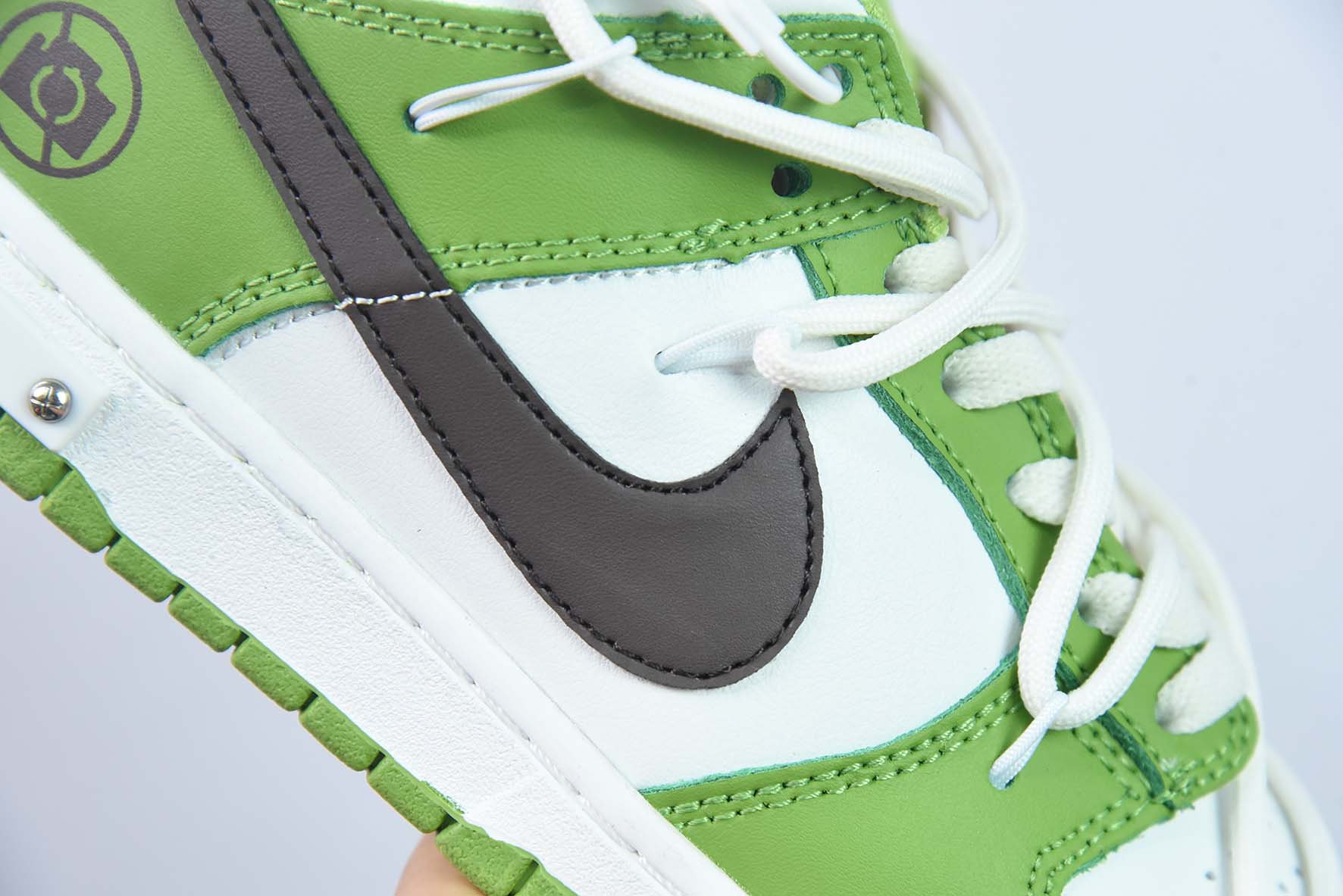 耐克 Nike SB Dunk Low 解构抽绳低帮 绑带 白绿色 印花 货号：DV9108 711-69纯原版本 实拍细节图