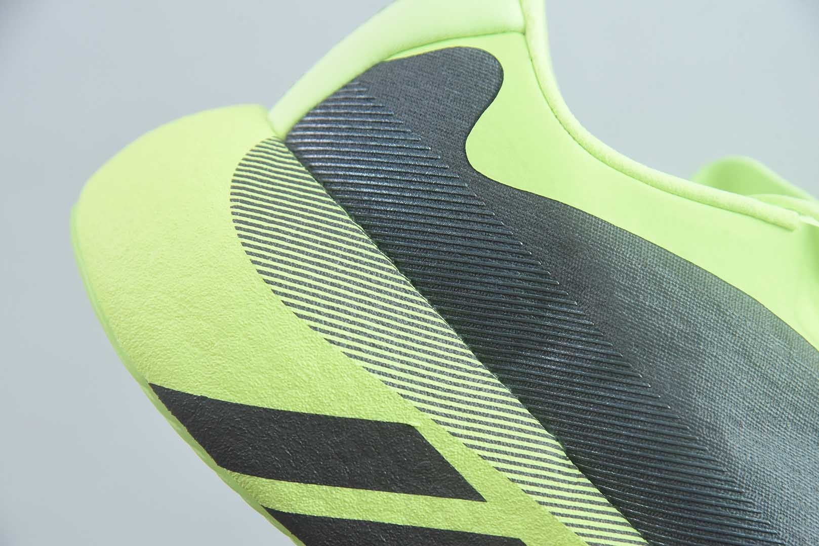 阿迪达斯 Adidas ULTRABOOST EDGE M 缓震运动休闲轻便透气跑步鞋 纯原版本 货号：KI4413 实拍细节图